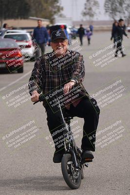 media/Dec-17-2023-Speed Ventures (Sun) [[19a0556ed4]]/Around the Pits/